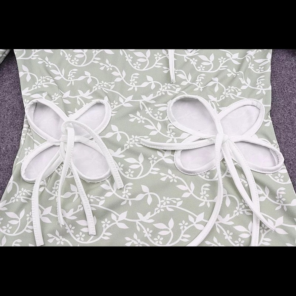 Vintage Floral Cut Out Long Sleeve Shirt - Picture 13 of 14